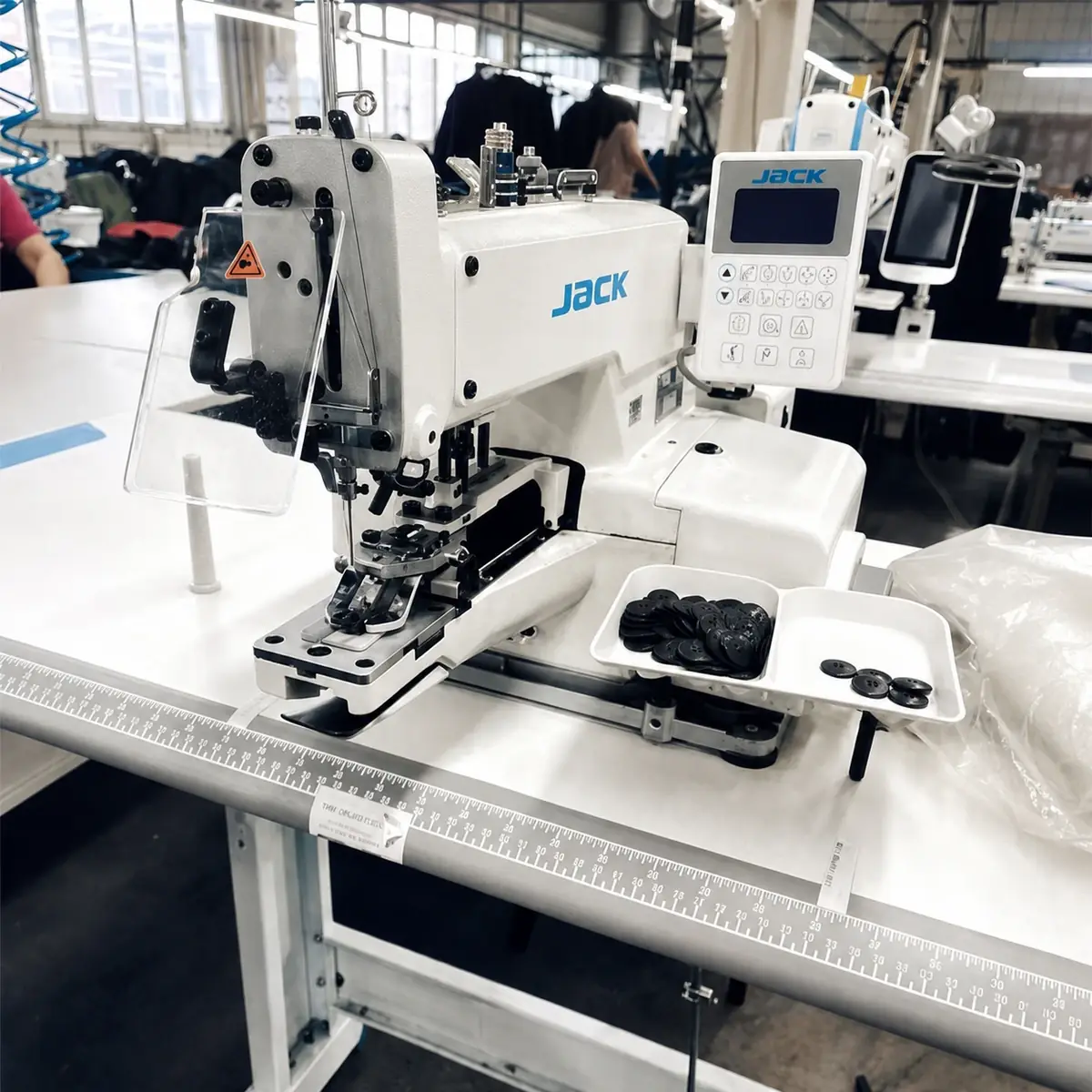 Промышленное оборудование для серийного пошива